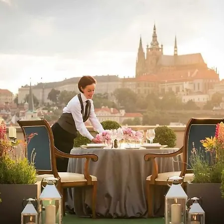 Charming Near Charles Bridge *