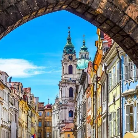 Charming Near Charles Bridge * פראג